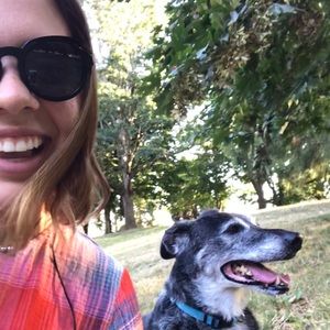 Meet your Posher, Simona